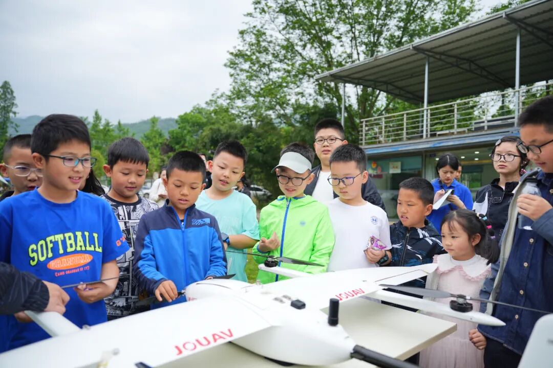 094826cw48z9jcn1yyl8j5.jpeg